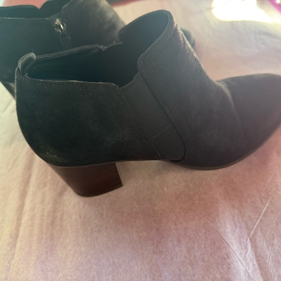Black Ankle Boots p69 - Picture 1 of 8